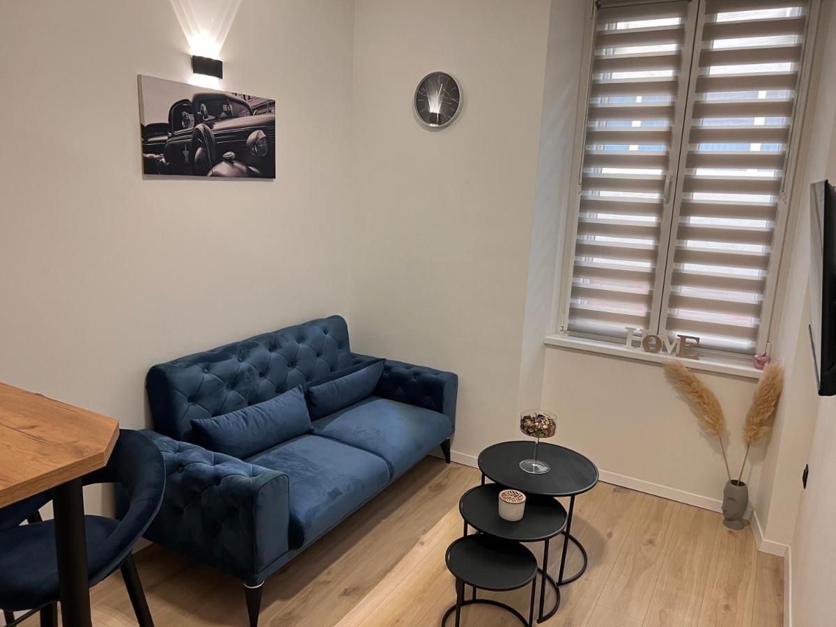La Guardia Apartment *
